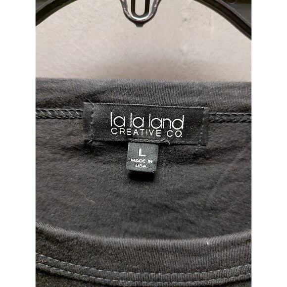 La La Land Size Large crop top shirt Tshirt short sleeve VOtE graphic - Picture 5 of 6